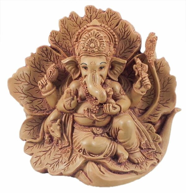 Wht Figure Ganesha Leaf 4.5"