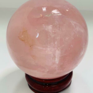 Esfera de cuarzo rosa de Brasil