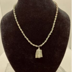 Collar de cuentas - Colgante Peridot