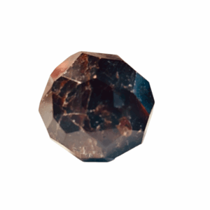 Esfera pulida de granate facetado